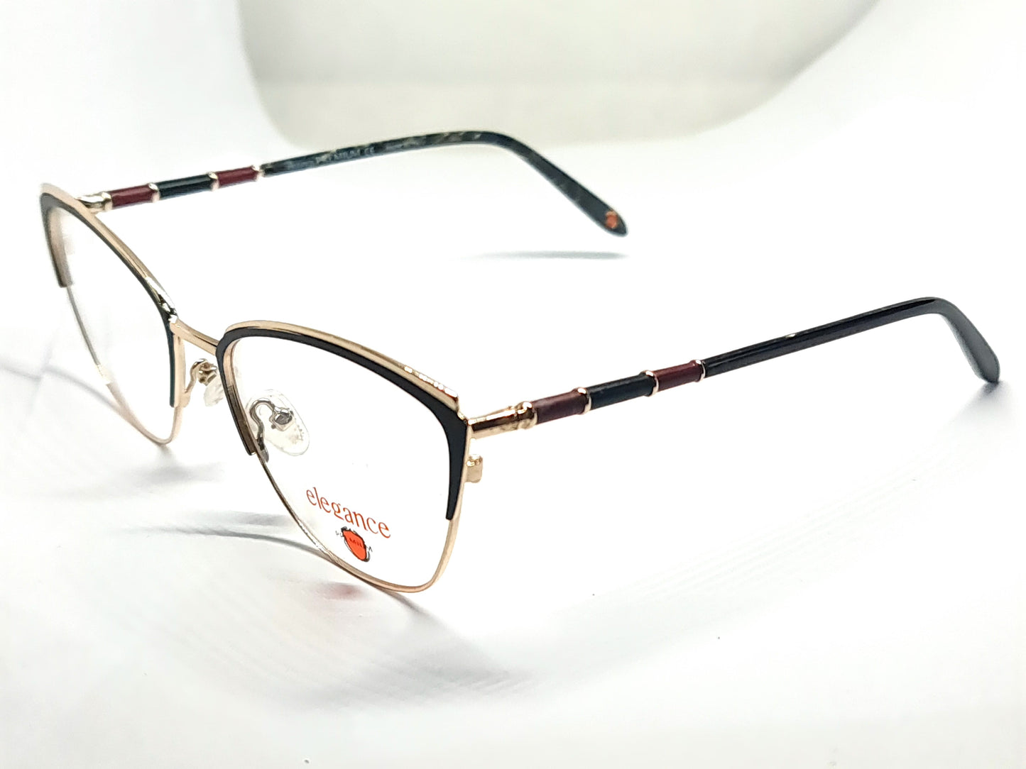 أناقة EOX 6026