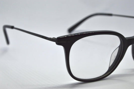 ستينغ ضد 6596