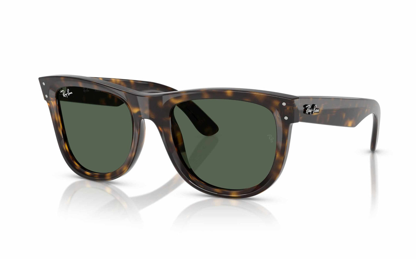 RAY BAN