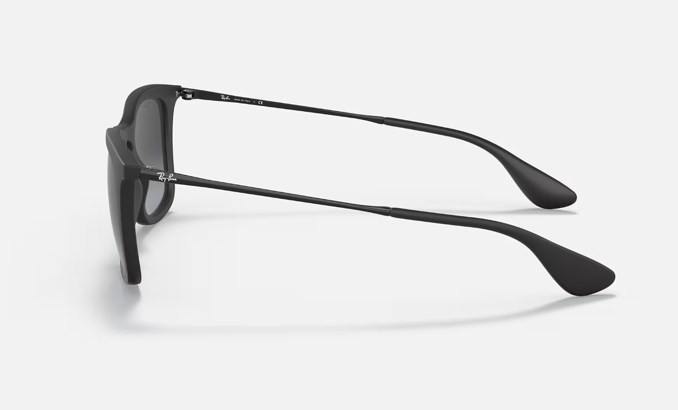 RAY BAN