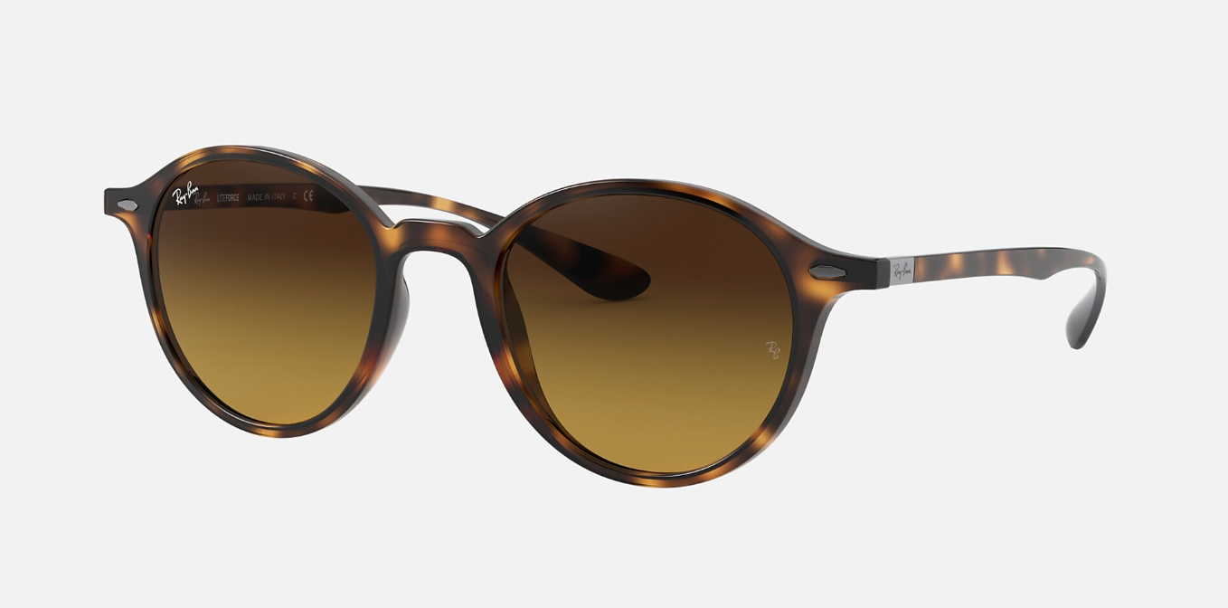 RAY BAN