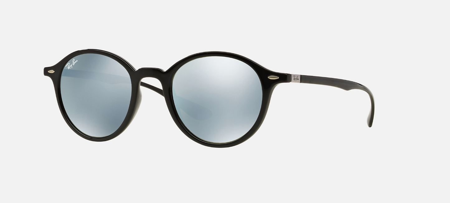 RAY BAN