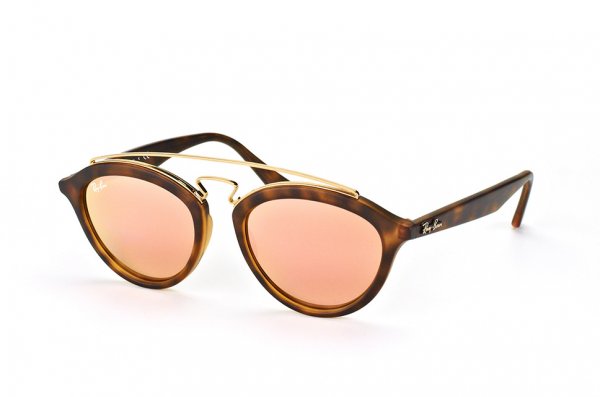 RAY BAN