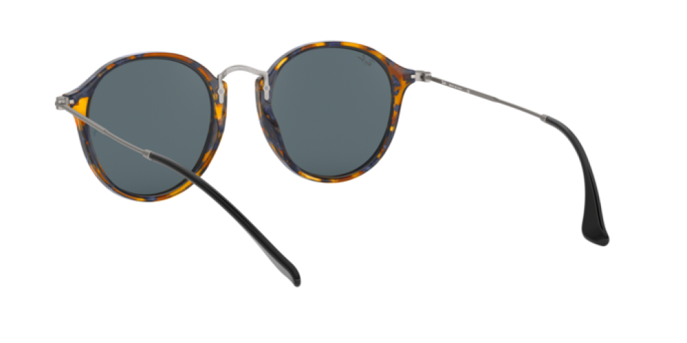 RAY BAN